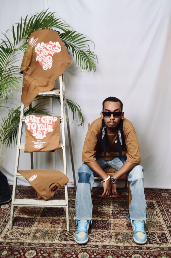 SPDWORLDFAMOUS  STAY CONFIDENT TO YOURSELF TEE - Image 5